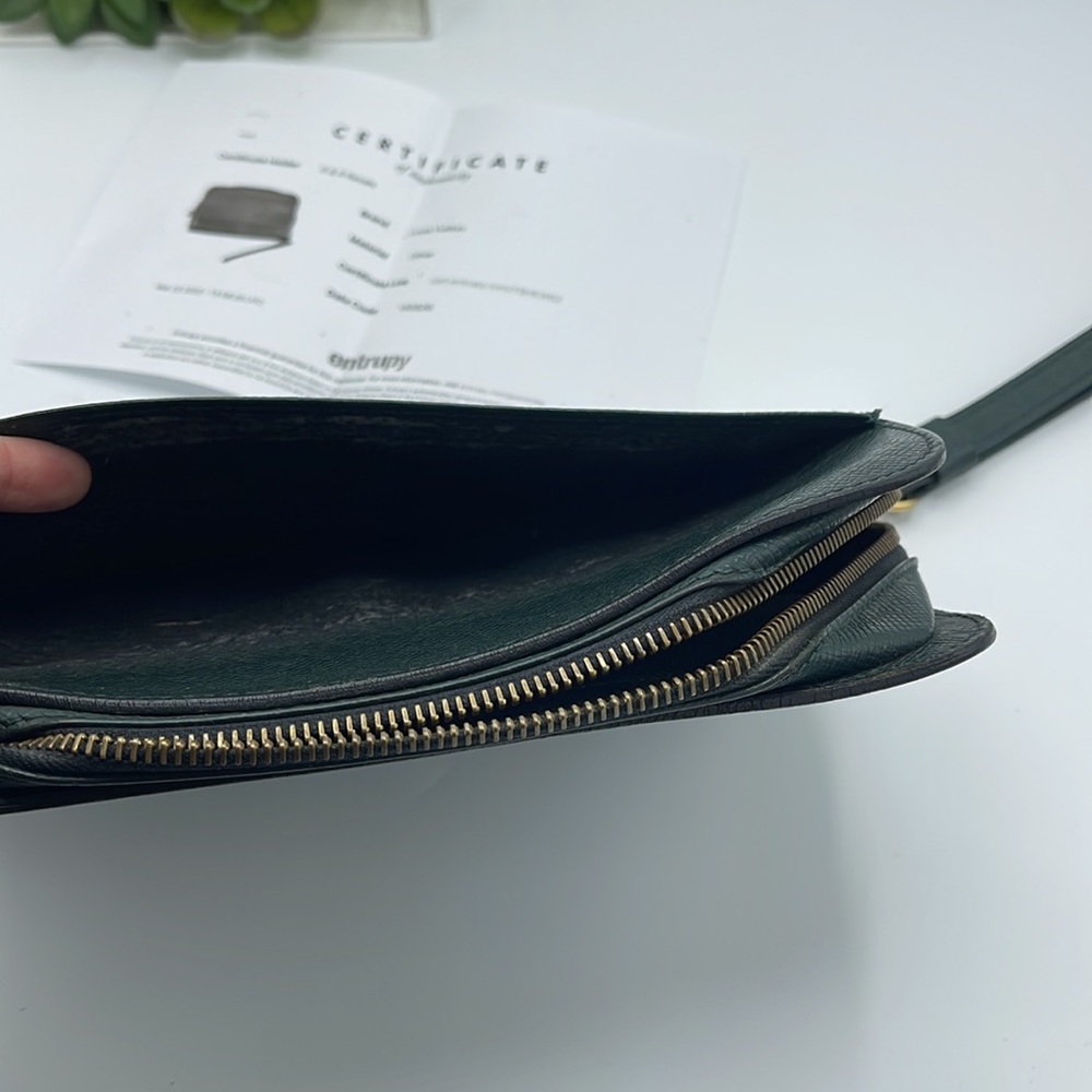 AUTHENTIC Louis Vuitton clutch / wristlet - Picture 7 of 12